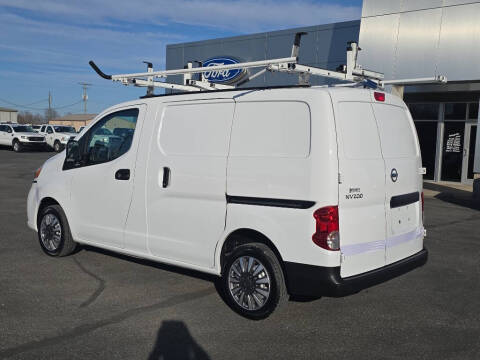 2021 Nissan NV200 S
