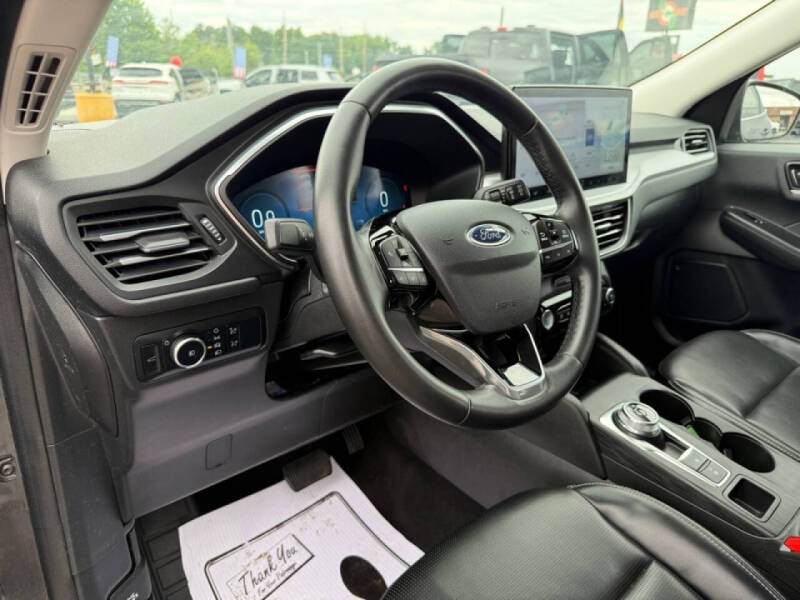 2024 Ford Escape Platinum