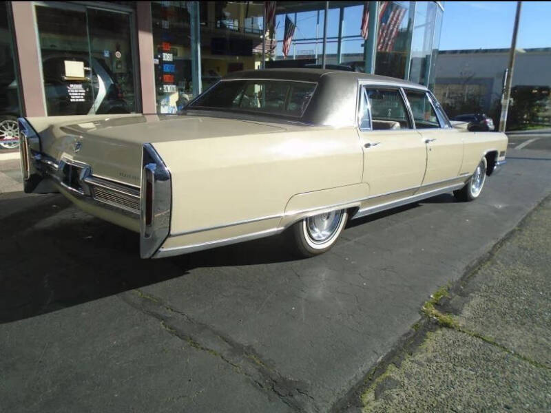 1966 Cadillac Fleetwood Brougham
