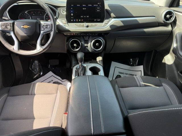 2024 Chevrolet Blazer LT