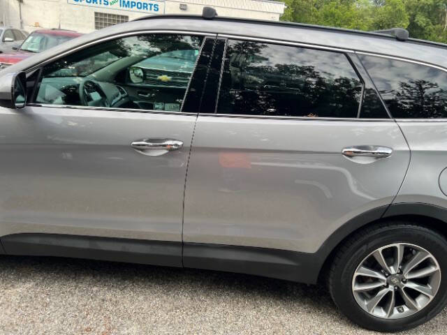 2017 Hyundai Santa Fe SE