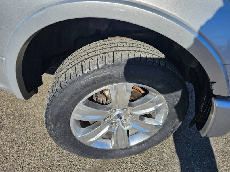 2015 Ford F-150 Platinum