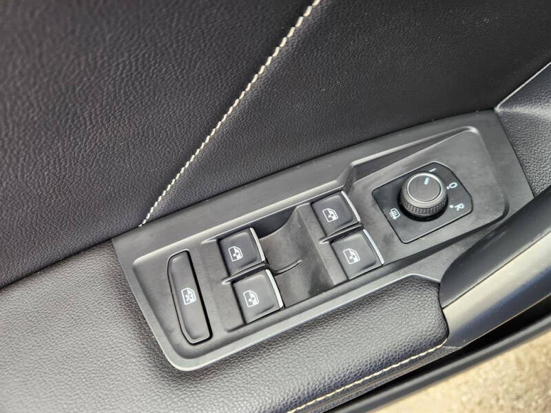 2022 Volkswagen Tiguan SE 4Motion