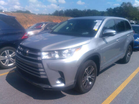 2017 Toyota Highlander for sale at Maxima Auto Sales in Malden MA