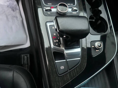 2017 Audi Q7 3.0T quattro Premium Plus