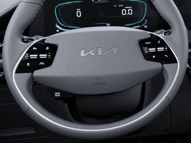 2025 Kia Niro SX