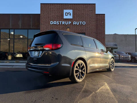 2019 Chrysler Pacifica Touring Plus