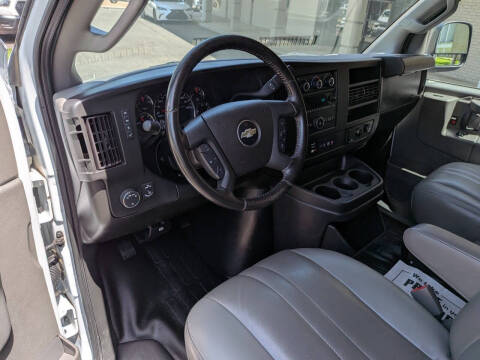 2023 Chevrolet Express LS 3500