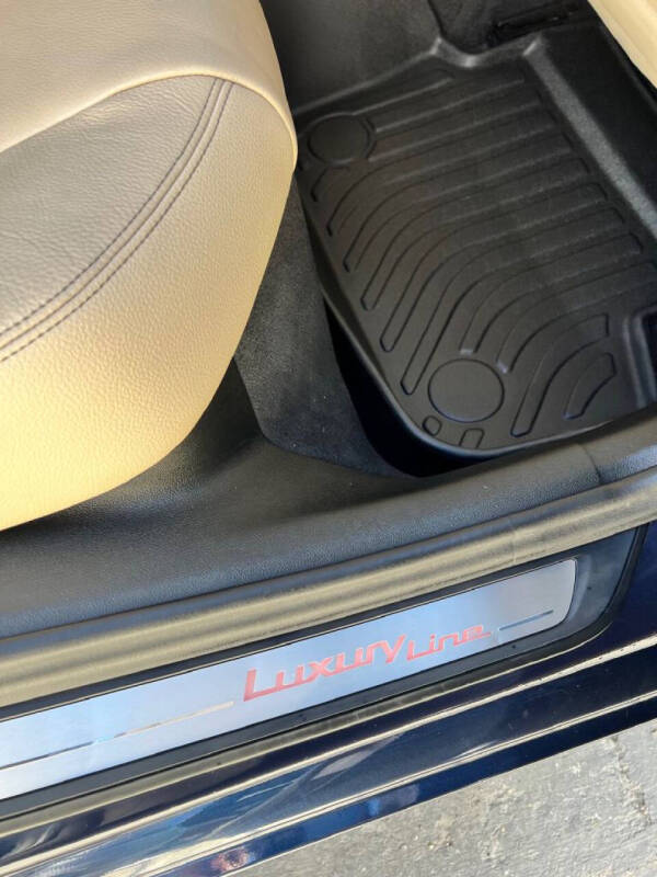 2018 BMW 5 Series 530i