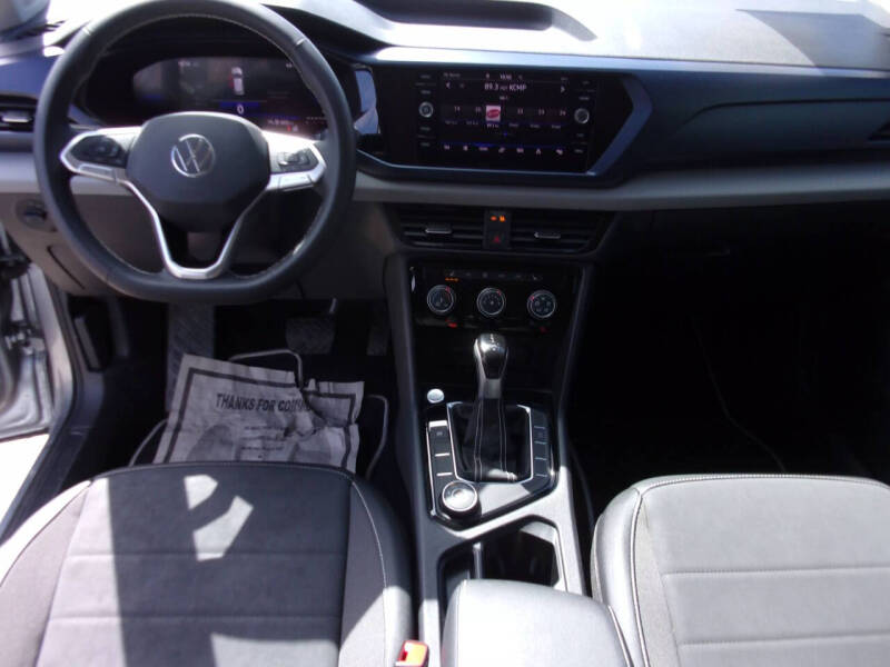 2023 Volkswagen Taos SE 4Motion