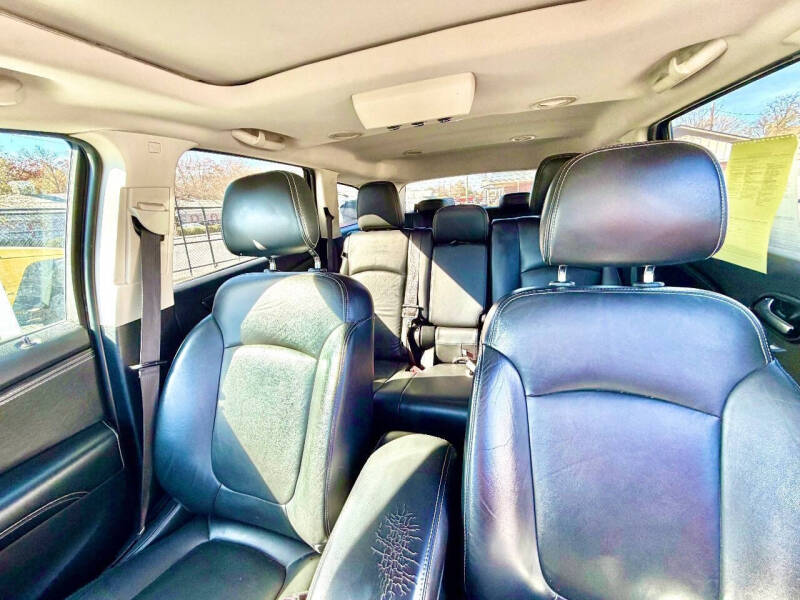 2018 Dodge Journey Crossroad