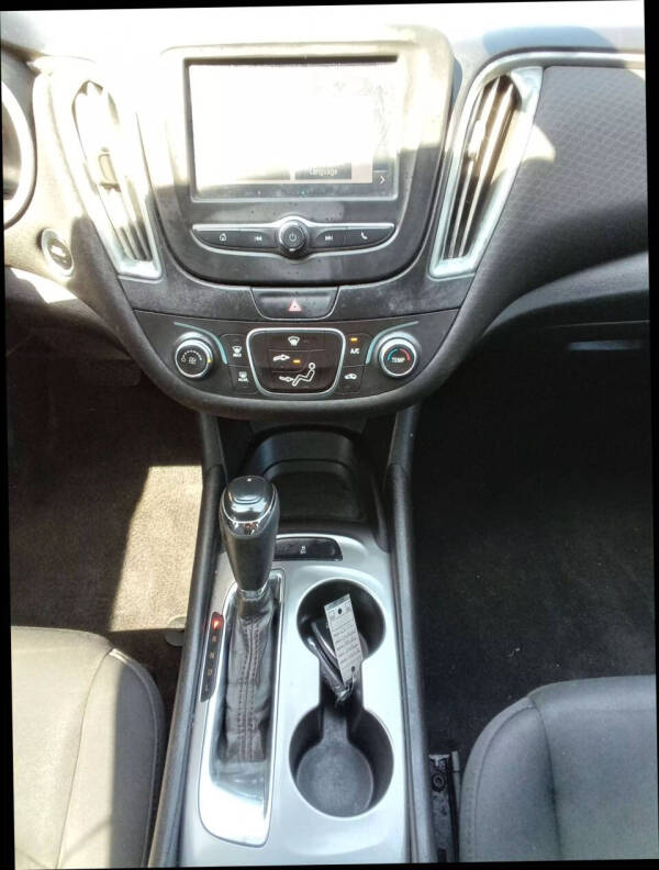 2017 Chevrolet Malibu LS