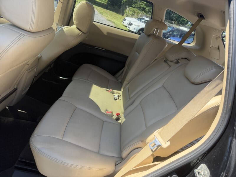 2008 Subaru Tribeca Ltd. 5-Pass.