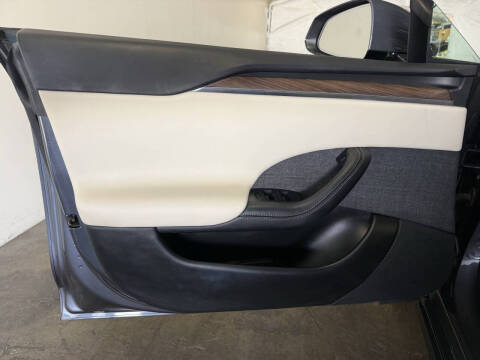2021 Tesla Model S Long Range