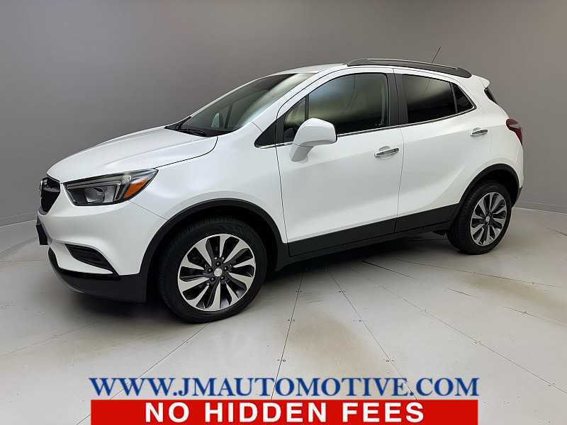 2022 Buick Encore Preferred's photo
