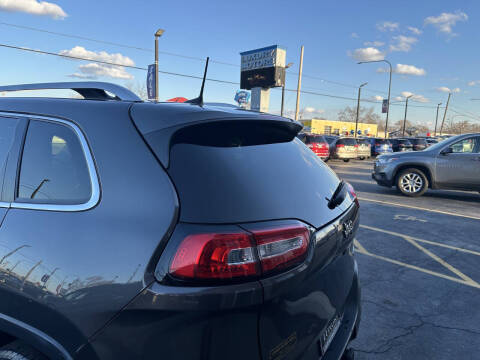 2018 Jeep Cherokee Latitude Plus