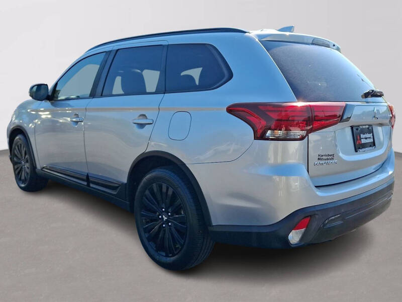 2020 Mitsubishi Outlander