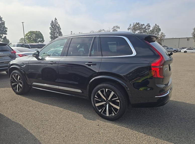 2026 Volvo XC90 B5 Core