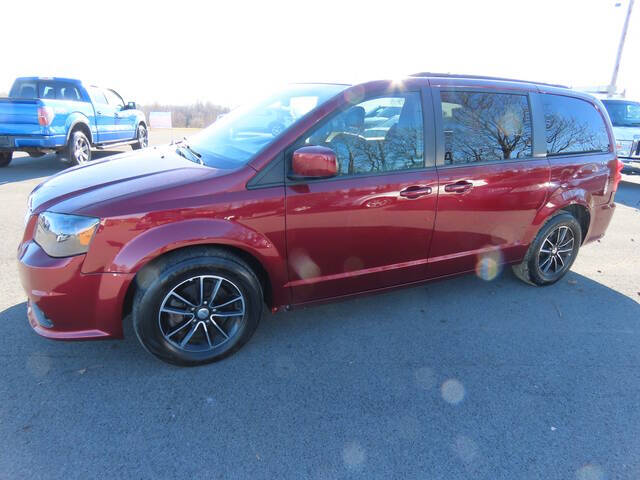 2018 Dodge Grand Caravan for sale at Modern Automotive Group LLC in Lafayette, TN