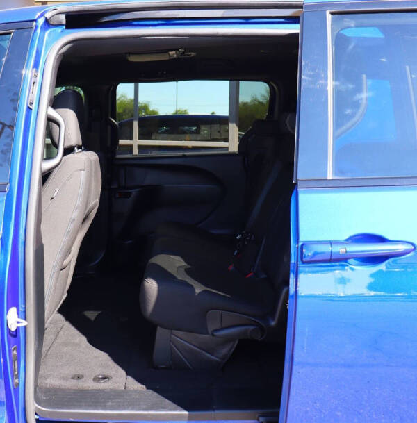 2020 Chrysler Pacifica Touring