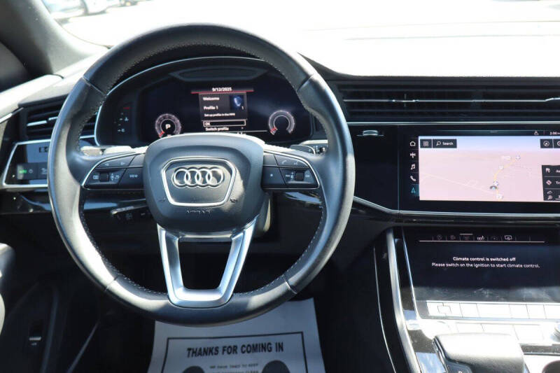2019 Audi Q8 quattro Premium Plus 55 TFSI