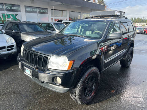 2005 Jeep Grand Cherokee for sale at APX Auto Brokers in Edmonds WA