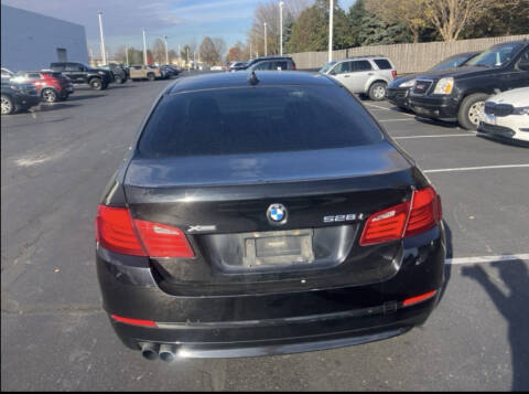 2013 BMW 5 Series 528i xDrive