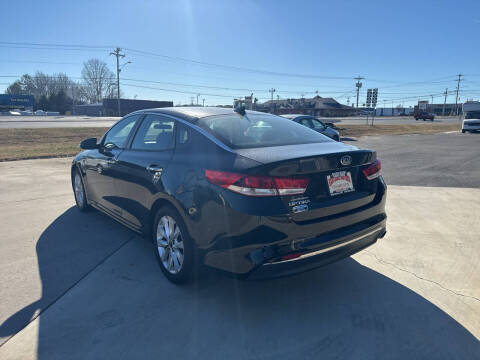 2017 Kia Optima LX