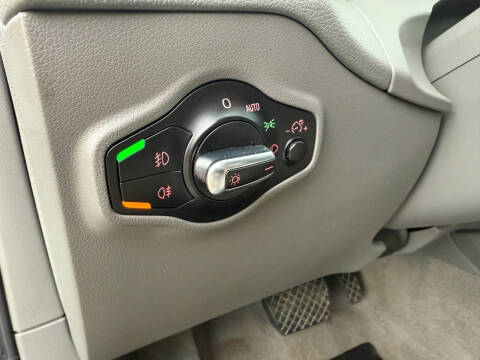 2012 Audi Q5 2.0T quattro Premium Plus