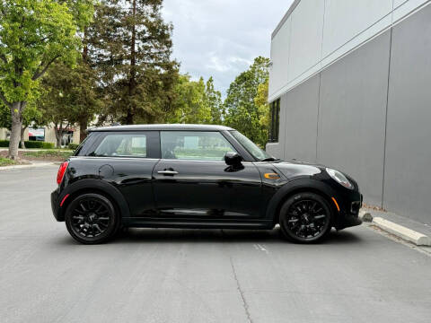 2016 MINI Hardtop 2 Door Cooper