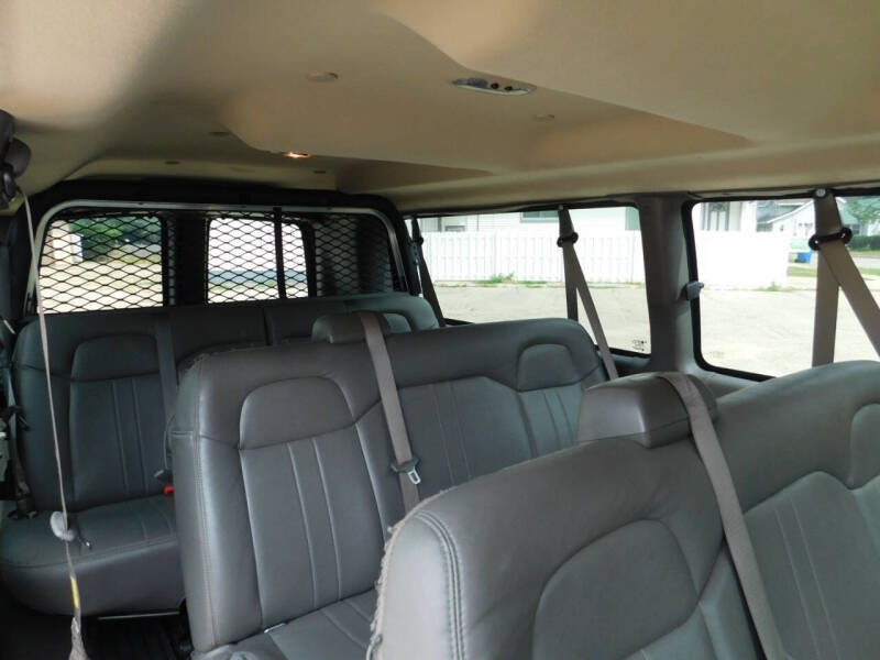 2021 Chevrolet Express LS 3500