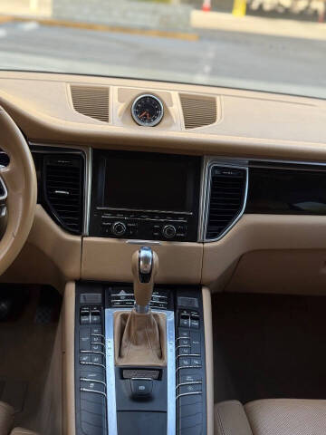 2016 Porsche Macan S
