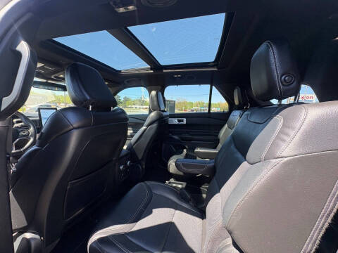 2020 Ford Explorer ST