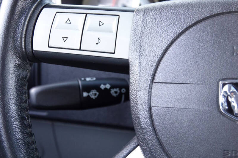 2006 Dodge Magnum RT