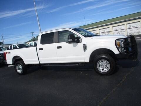 2019 Ford F-250 Super Duty for sale at GOWEN WHOLESALE AUTO in Lawrenceburg TN