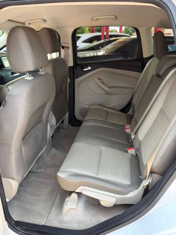 2015 Ford Escape SE