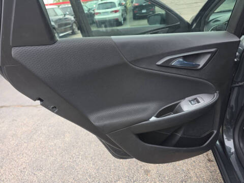 2017 Chevrolet Malibu LS