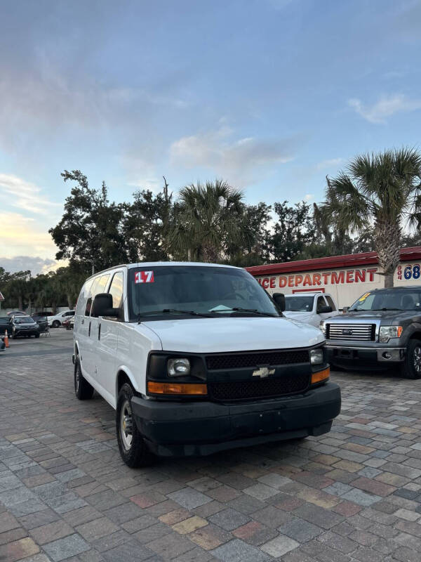 2017 Chevrolet Express 2500