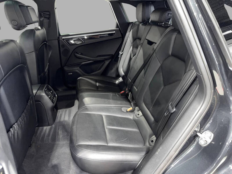 2017 Porsche Macan S