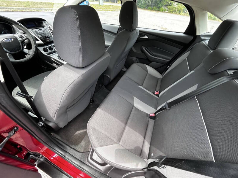 2013 Ford Focus SE