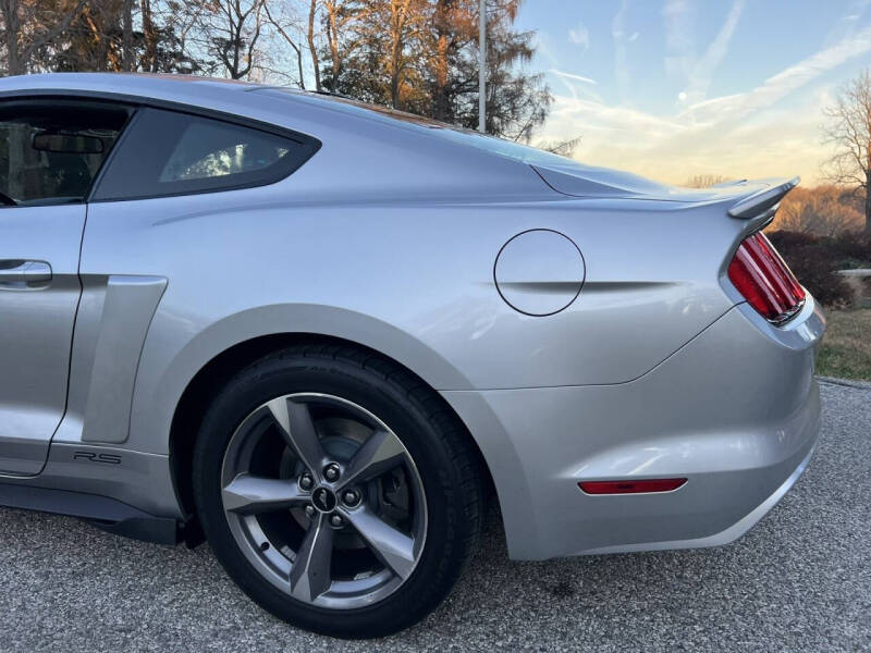2015 Ford Mustang V6