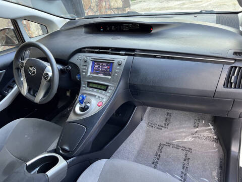 2013 Toyota Prius Three