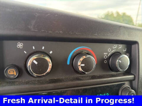 2024 Chevrolet Express 2500