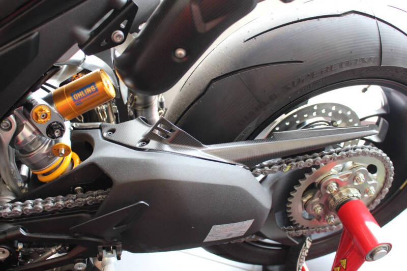 2024 Ducati Panigale V4 R