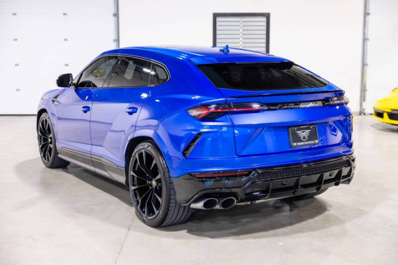 2022 Lamborghini Urus