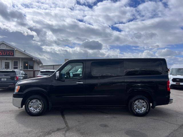 2017 Nissan NV 3500 HD SL