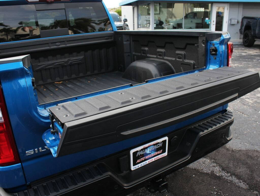 2022 Chevrolet Silverado 1500  - $67,995