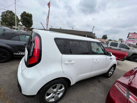 2018 Kia Soul for sale at LR AUTO INC in Santa Ana CA