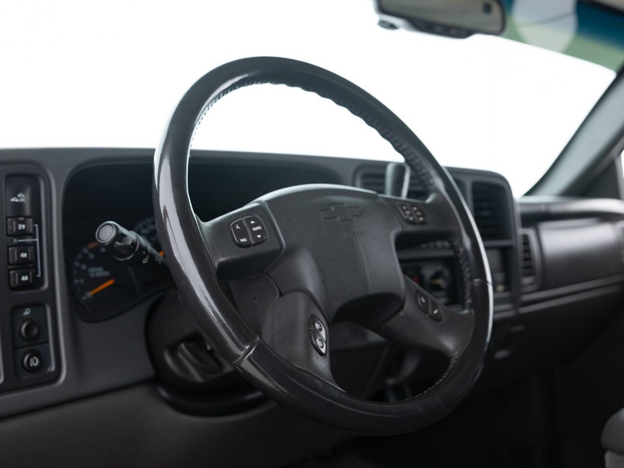 Used Car 2005 Chevrolet Silverado 2500hd  Ls 4dr Extended Cab 4wd Lb For Sale Under $25,000 In Coal City, Illinois