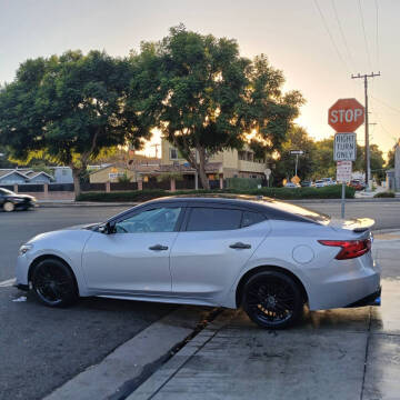 2017 Nissan Maxima